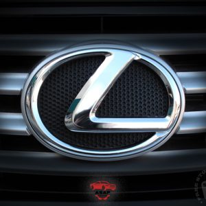 Lexus windshield replacement UK